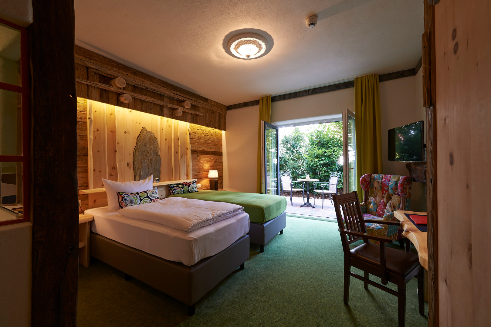 Single room comfort hotel